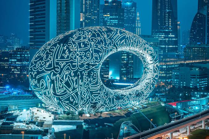 Creek Dubai Underwater World